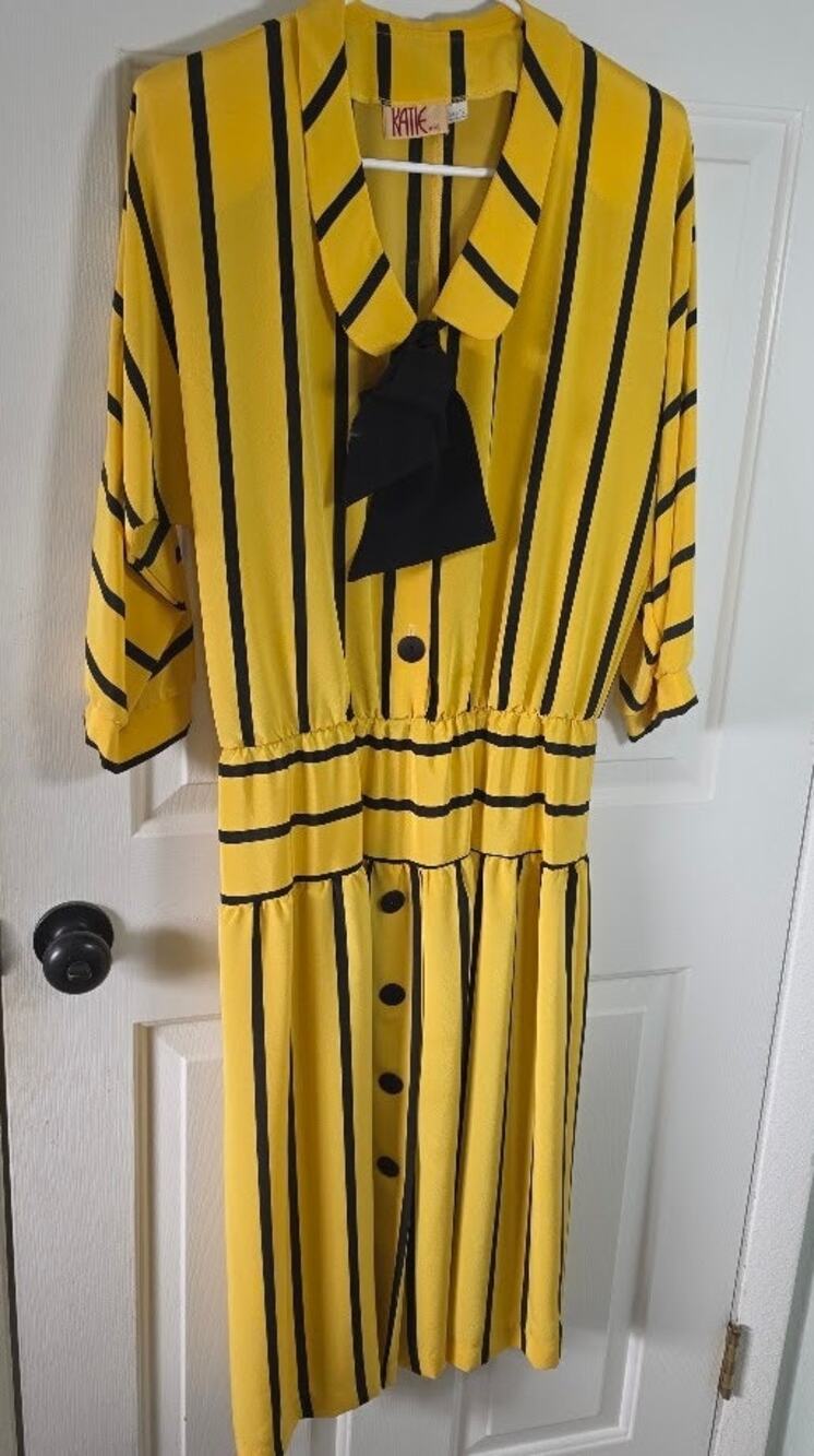 Vintage Katie MFG Yellow Black Stripe Secretary Dress Pussybow Pleated Size 12